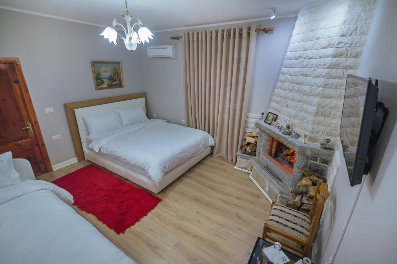 Vila 1 Korce Exteriér fotografie